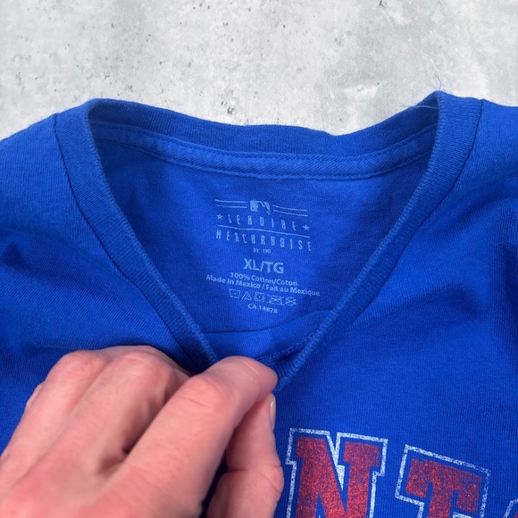 Vintage style Toronto Blue Jays graphic tee - Picture 9 of 9